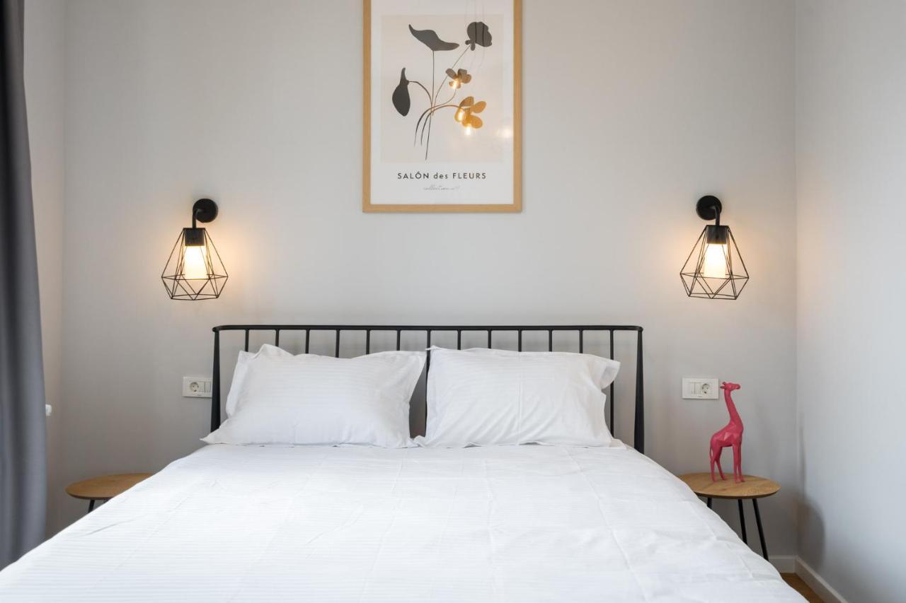 Cute Central Apartments In Villa Bucharest Luaran gambar