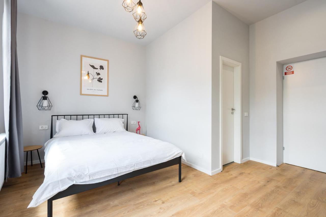 Cute Central Apartments In Villa Bucharest Luaran gambar