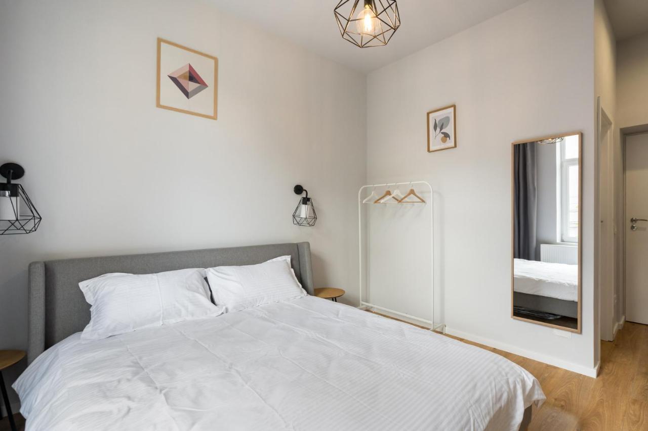 Cute Central Apartments In Villa Bucharest Luaran gambar